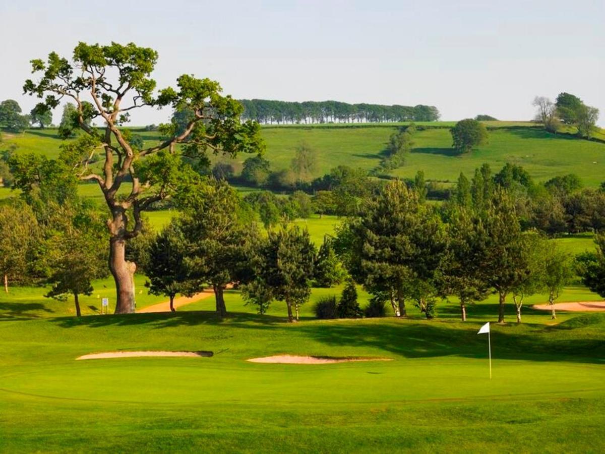 Tracy Park Hotel & Country Club Doynton Dış mekan fotoğraf